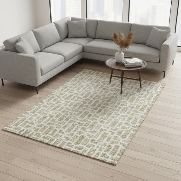 HomeRoots 8' X 10' Beige and Ivory Geometric Area Rug - Washable, UV Protected, Durable for Busy Homes 672807