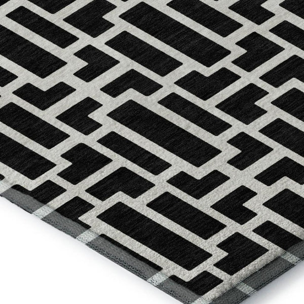HomeRoots 9' X 12' Black and Ivory Geometric Area Rug - Modern, Washable, UV-Protected, Family-Friendly Design! 672814