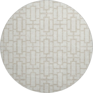 HomeRoots 8' Ivory and Beige Geometric Round Rug - Washable, UV Protected, Perfect for High-Traffic Areas 672830