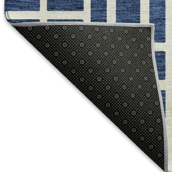 HomeRoots 5' Navy Blue & Ivory Geometric Area Rug - Washable, Stain-Resistant, UV Protected for Durability & Style 672835