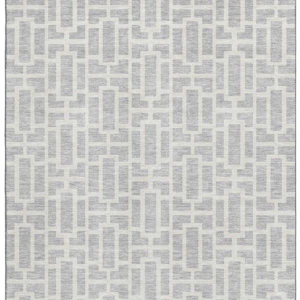 HomeRoots 5' X 8' Silver And Ivory Geometric Area Rug - Stylish, Washable & UV-Protected for Modern Spaces 672847