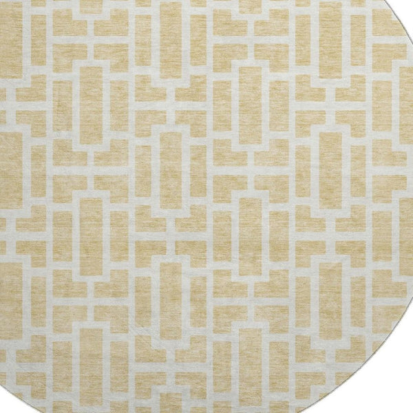 HomeRoots 8' Stylish Wheat and Ivory Geometric Washable Round Rug with UV Protection for High-Traffic Areas 672866