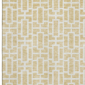 HomeRoots 8' X 10' Wheat and Ivory Geometric Area Rug - Washable, UV Protected, Durable for Busy Homes! 672867