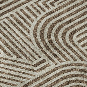 HomeRoots 8' Brown and Ivory Abstract Geometric Round Rug - Washable, UV Protected, Stain Resistant for Modern Homes 672896