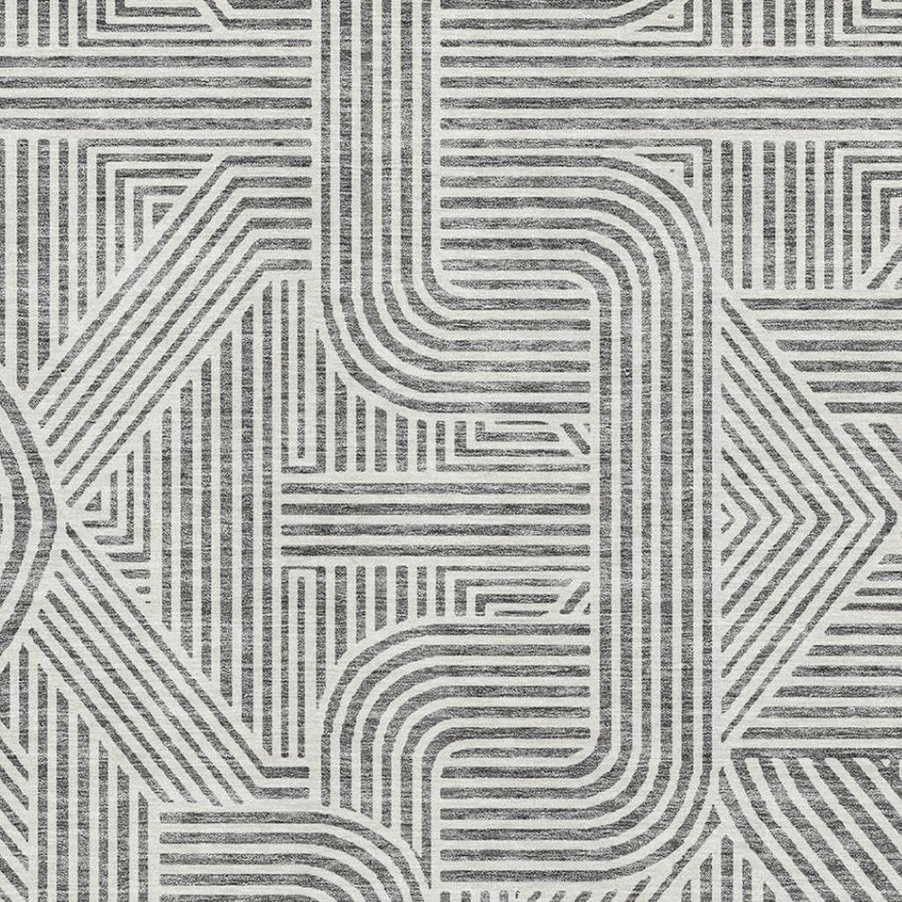 HomeRoots 5' X 8' Gray And Ivory Geometric Washable Area Rug - UV Protected, Stain Resistant, Soft Polyester 672913