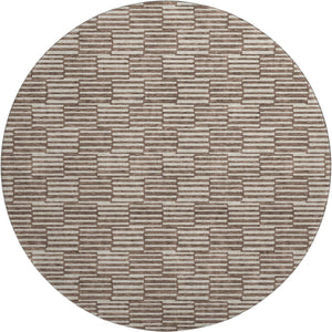 HomeRoots 8' Brown and Beige Abstract Geometric Round Rug – Washable, UV Protected, Stain Resistant, Durable Design 672962