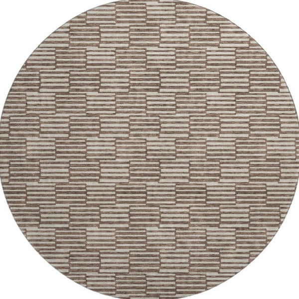 HomeRoots 8' Brown and Beige Abstract Geometric Round Rug – Washable, UV Protected, Stain Resistant, Durable Design 672962