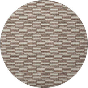 HomeRoots 8' Brown and Beige Abstract Geometric Round Rug – Washable, UV Protected, Stain Resistant, Durable Design 672962
