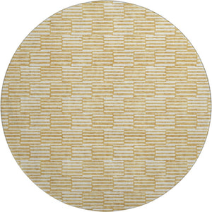 HomeRoots 8' Gold and Ivory Abstract Geometric Round Rug – Washable, UV Protected, Pet-Friendly & Stylish Decor 672968