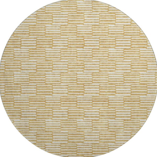 HomeRoots 8' Gold and Ivory Abstract Geometric Round Rug – Washable, UV Protected, Pet-Friendly & Stylish Decor 672968