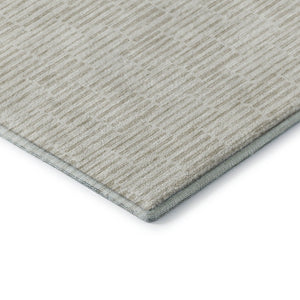 HomeRoots 8' Ivory and Beige Abstract Geometric Round Rug - Washable, UV Protected, Durable, and Stylish Decor 672986
