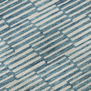 HomeRoots 8' Teal and Beige Geometric Round Rug - Washable, UV Protected, Stylish, and Durable for Any Space! 673016