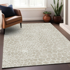 HomeRoots 5' X 8' Beige & Ivory Geometric Area Rug - Washable, UV-Protected, Stain-Resistant, Non-Slip Design 673027