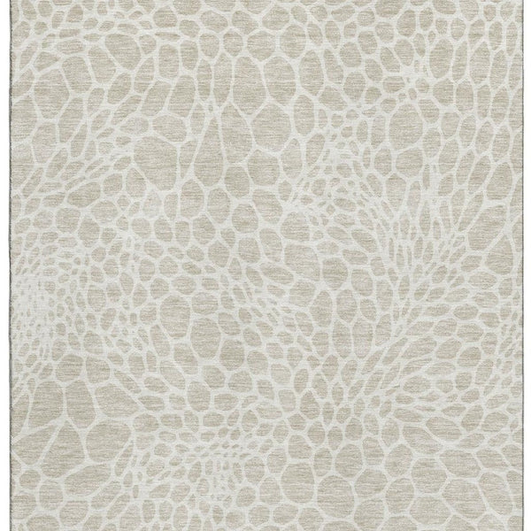 HomeRoots 8' X 10' Beige and Ivory Geometric Washable Area Rug with UV Protection - Durable, Stylish, Easy Care! 673029
