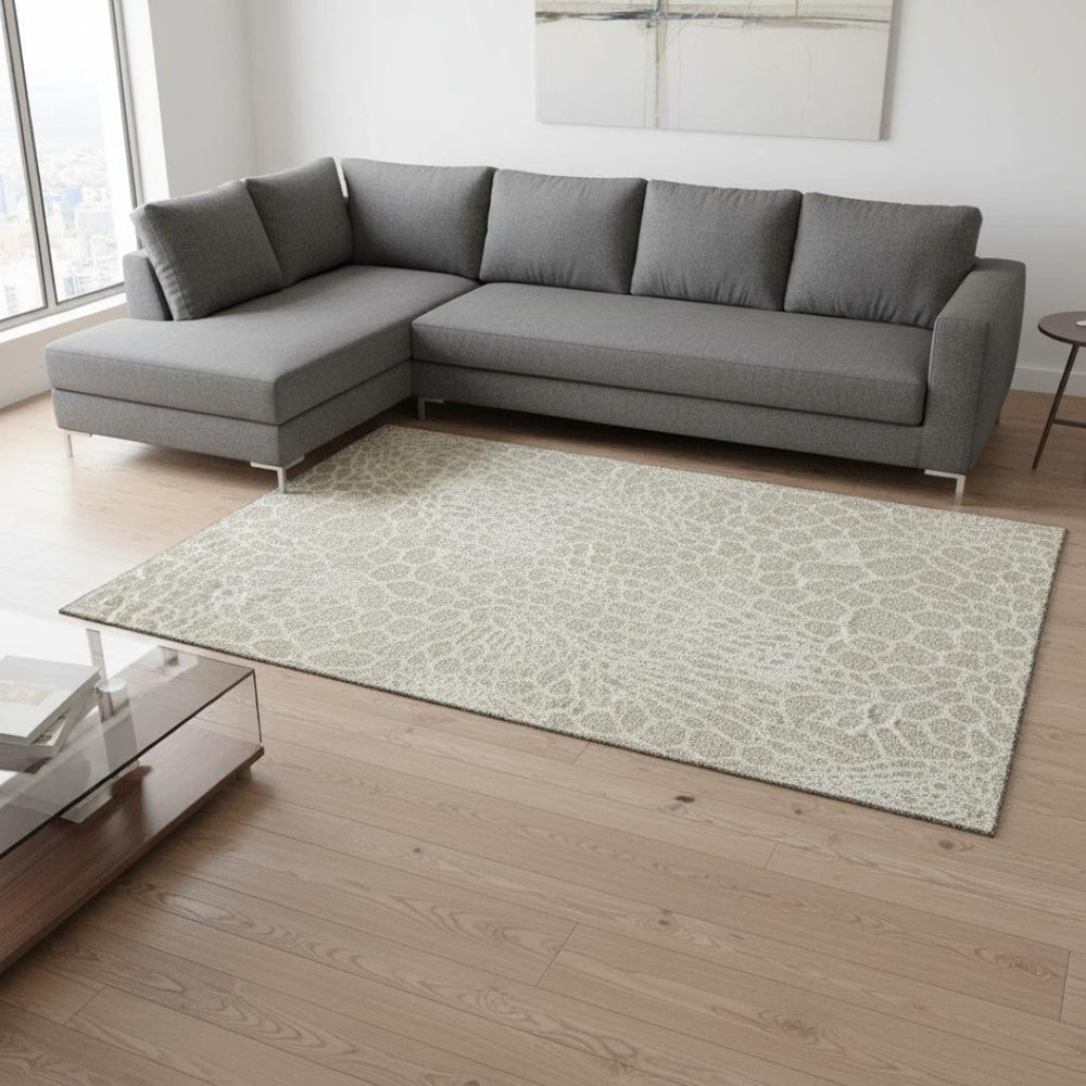 HomeRoots 10' X 14' Beige & Ivory Geometric Washable Area Rug - UV Protected, Stain-Resistant, Soft & Stylish 673031