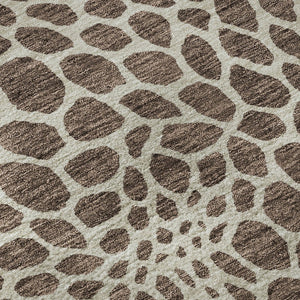 HomeRoots 8' Brown And Beige Geometric Round Rug - Washable, UV Protected, Stain-Resistant for Busy Homes 673040
