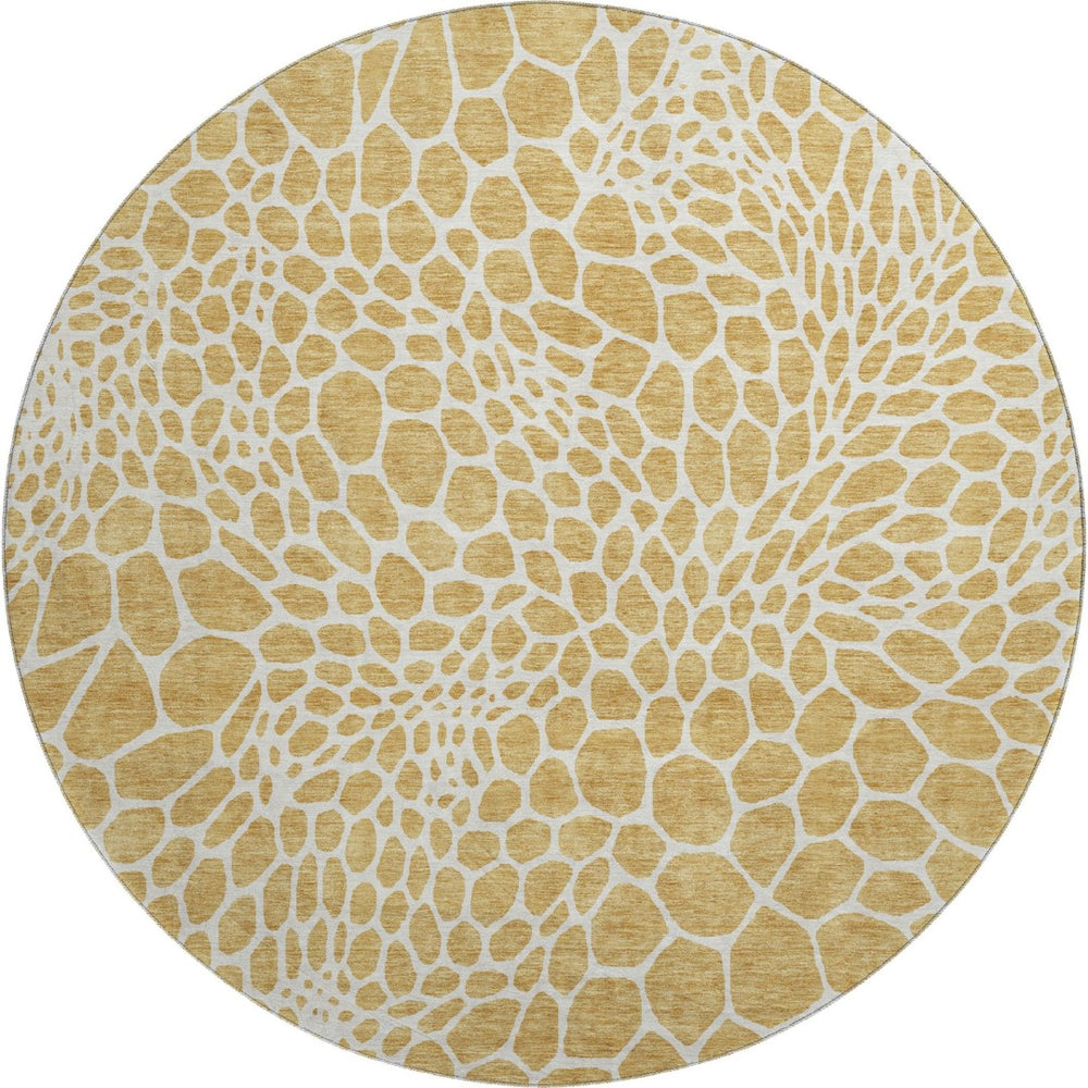 HomeRoots 8' Gold and Ivory Geometric Round Rug – Stylish, Washable, UV-Protected for Family Spaces & Pets 673046