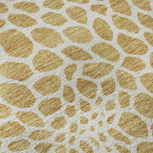 HomeRoots 8' Gold and Ivory Geometric Round Rug – Stylish, Washable, UV-Protected for Family Spaces & Pets 673046