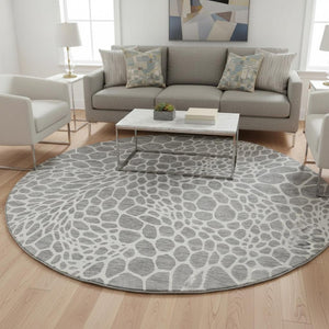 HomeRoots 8' Gray And Ivory Geometric Round Rug - Washable, UV Protected, Family-Friendly Design for Modern Spaces 673052