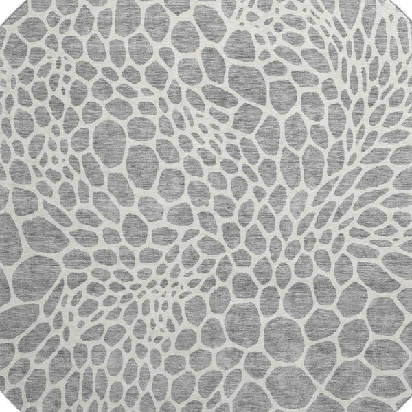 HomeRoots 8' Gray And Ivory Geometric Round Rug - Washable, UV Protected, Family-Friendly Design for Modern Spaces 673052