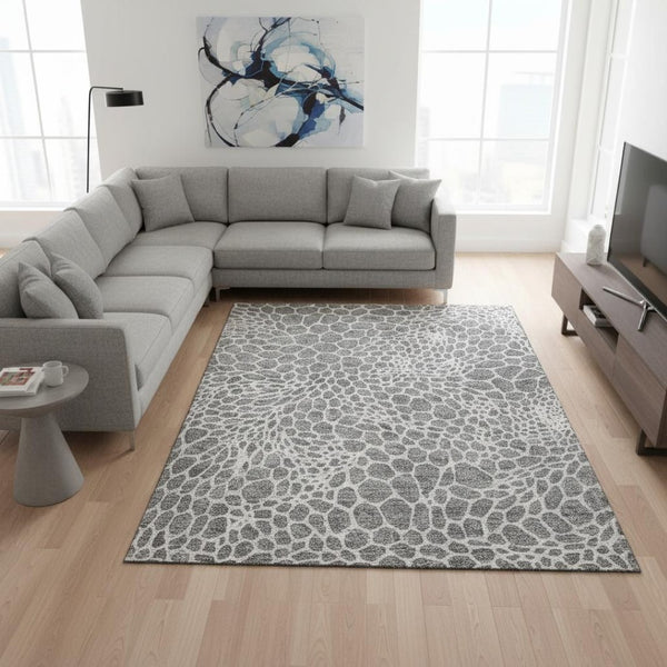 HomeRoots 9' X 12' Gray And Ivory Geometric Area Rug - Durable, Washable Flooring with UV Protection & Style 673054