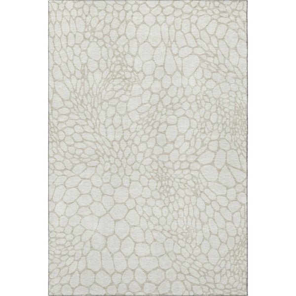 HomeRoots 5' X 8' Ivory and Beige Geometric Area Rug - Washable, UV Protected, Stain Resistant for Family Spaces 673057