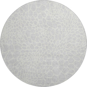 HomeRoots 8' Silver And Ivory Geometric Round Rug - Washable, UV-Protected, Durable, Perfect for Busy Homes! 673094