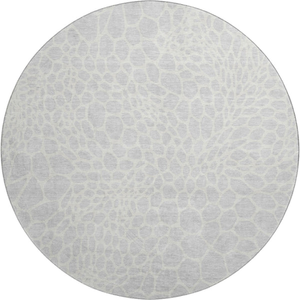 HomeRoots 8' Silver And Ivory Geometric Round Rug - Washable, UV-Protected, Durable, Perfect for Busy Homes! 673094