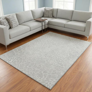 HomeRoots 8' X 10' Silver And Ivory Geometric Area Rug - Washable, Stain-Resistant, UV Protected Elegance 673095