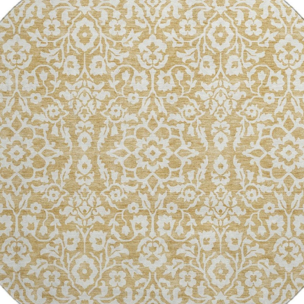HomeRoots 8' Gold And Ivory Damask Round Rug – Washable, UV-Protected, Stain-Resistant for Modern Homes 673118