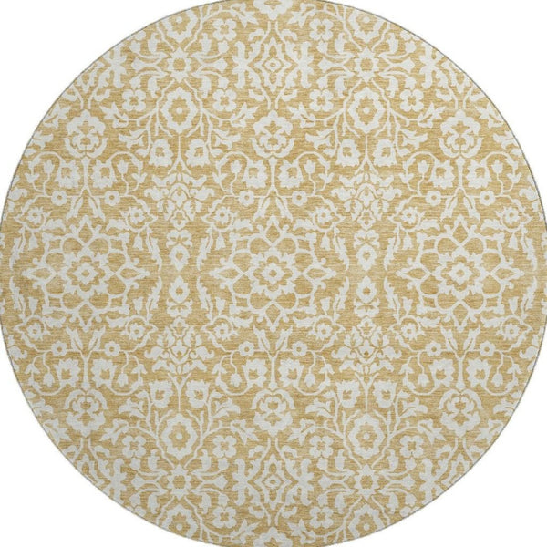 HomeRoots 8' Gold And Ivory Damask Round Rug – Washable, UV-Protected, Stain-Resistant for Modern Homes 673118