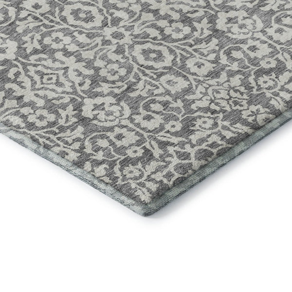 HomeRoots 5' Classic Gray and Ivory Damask Area Rug - Washable, UV-Protected, Stain-Resistant for Homes 673123