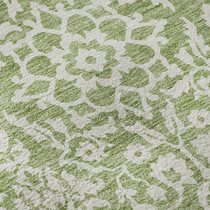HomeRoots 8' Green And Ivory Damask Round Rug - Stain-Resistant, UV Protected, Elegant Design for Every Space 673130