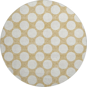 HomeRoots 8' Gold and Ivory Polka Dot Washable Round Rug – Durable, UV-Protected, Perfect for Any Space! 673198