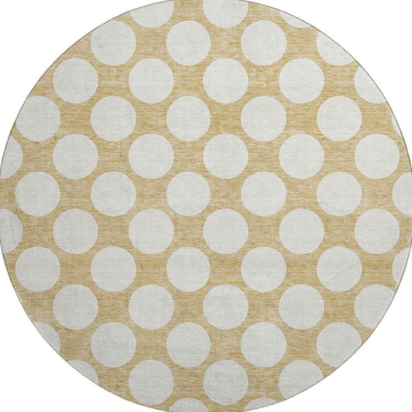 HomeRoots 8' Gold and Ivory Polka Dot Washable Round Rug – Durable, UV-Protected, Perfect for Any Space! 673198