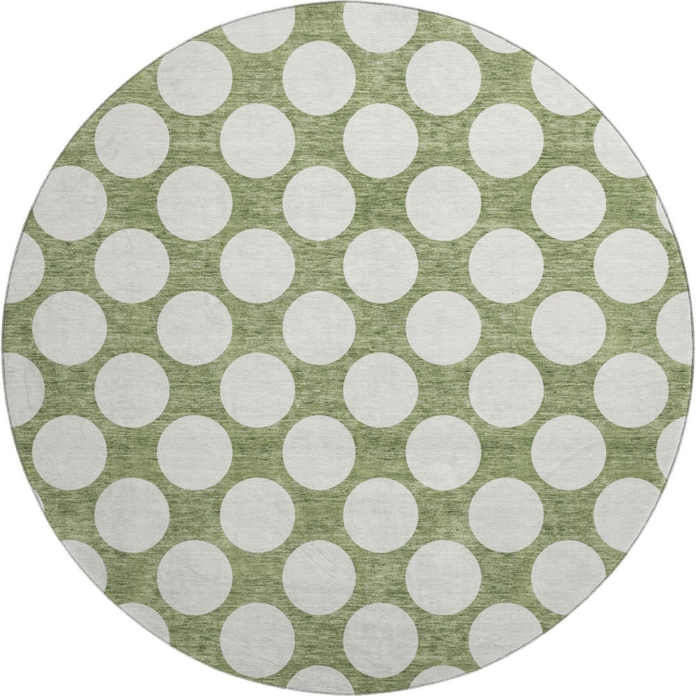 HomeRoots 8' Green Polka Dot Round Rug - Washable, UV Protected, Kid & Pet Friendly for Indoor & Outdoor Use 673210