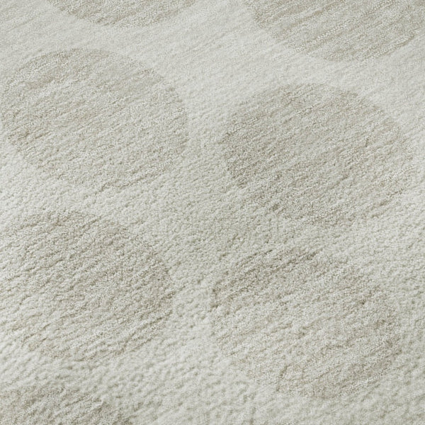 HomeRoots 8' Ivory and Beige Polka Dot Washable Round Rug - Durable, Stylish, and UV-Resistant Home Essential 673216