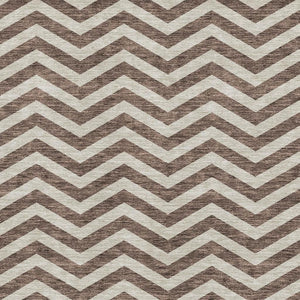 HomeRoots 5' Stylish Brown and Beige Chevron Area Rug - Washable, UV-Protected, Durable for High-Traffic Areas 673281