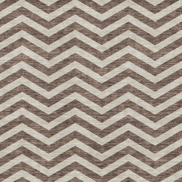 HomeRoots 5' Stylish Brown and Beige Chevron Area Rug - Washable, UV-Protected, Durable for High-Traffic Areas 673281