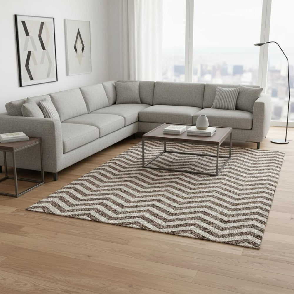 HomeRoots 8' X 10' Brown & Beige Chevron Area Rug - Washable, UV-Resistant, Perfect for Homes with Pets! 673283