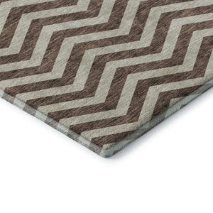 HomeRoots 8' X 10' Brown & Beige Chevron Area Rug - Washable, UV-Resistant, Perfect for Homes with Pets! 673283