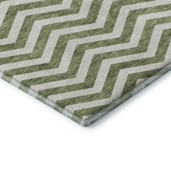 HomeRoots 10' X 14' Green And Ivory Chevron Washable Area Rug - Durable, UV-Protected, Perfect for Homes! 673297