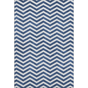 HomeRoots 5' X 8' Navy Blue And Ivory Chevron Rug - Stylish, Washable, Stain Resistant, UV Protected for Home Use 673305