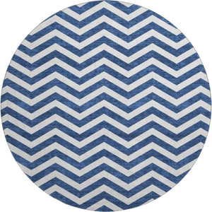 HomeRoots 8' Navy Blue & Ivory Chevron Round Rug - Stylish, Durable, UV-Protected, Washable for Home & Patio Decor 673306