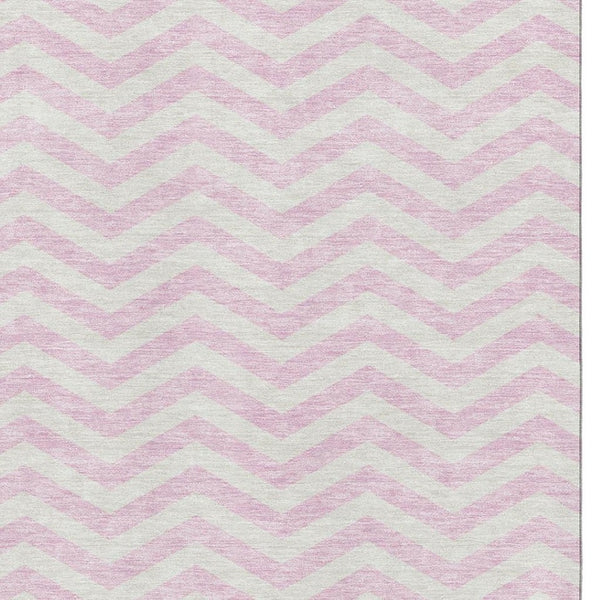 HomeRoots 5' Pink and Ivory Chevron Area Rug - Durable, Washable, UV Protected for Modern Living Spaces! 673317