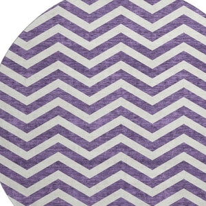 HomeRoots 8' Purple And Ivory Chevron Round Rug - Washable, UV Protected, Stain Resistant for High-Traffic Areas 673324