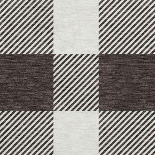 HomeRoots 8' Black And Ivory Plaid Washable Round Rug with UV Protection - Durable, Stylish, and Easy Care! 673354