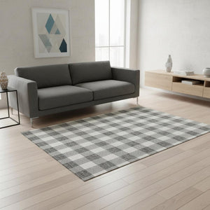 HomeRoots 5' X 8' Gray And Ivory Plaid Washable Area Rug - Soft, Durable, UV Protected, Stain Resistant Design 673371