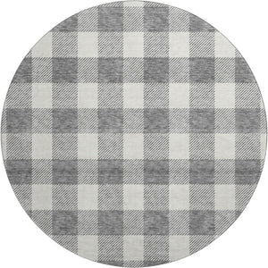 HomeRoots 8' Gray and Ivory Plaid Washable Round Rug - Durable, UV-Protected, Perfect for Modern & Traditional Decor 673372