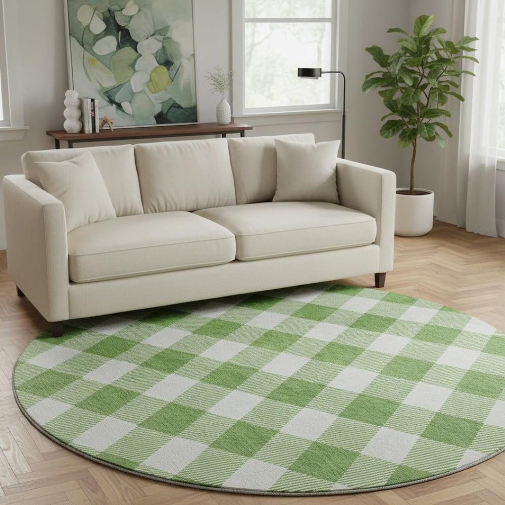 HomeRoots 8' Green And Ivory Plaid Round Rug – Durable, Washable, UV-Protected for Family-Friendly Living Spaces 673378